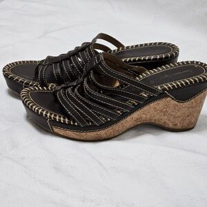 American Eagle Wedge Heeled Sandals Women's 8.5 Brown Slide On Cork Platforms